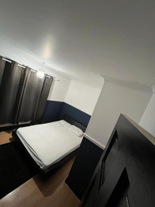 Cheerful 3 Bed House With Free Parking. Villa Nottingham Exterior foto