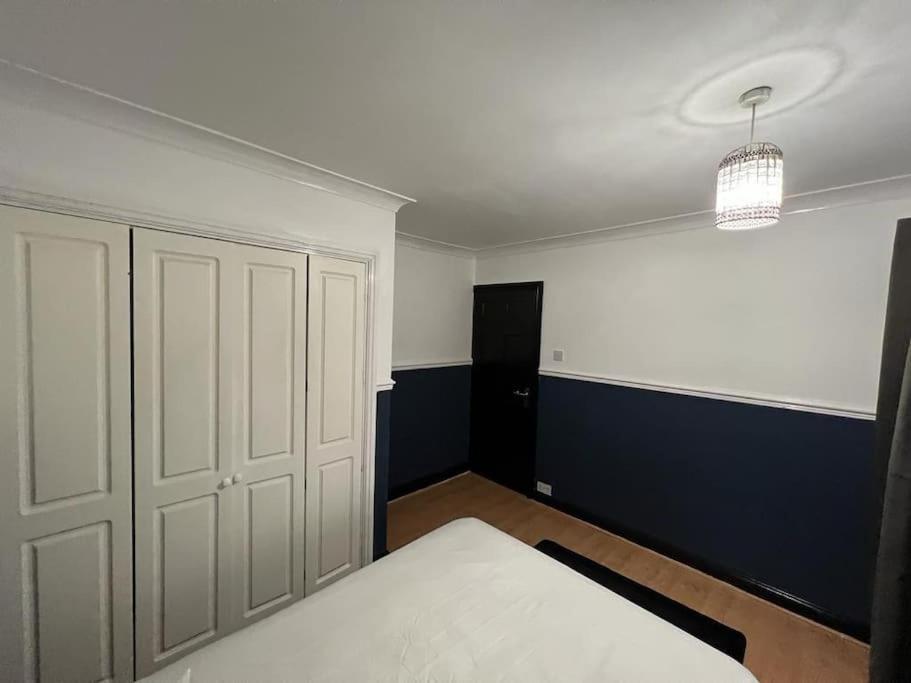 Cheerful 3 Bed House With Free Parking. Villa Nottingham Exterior foto